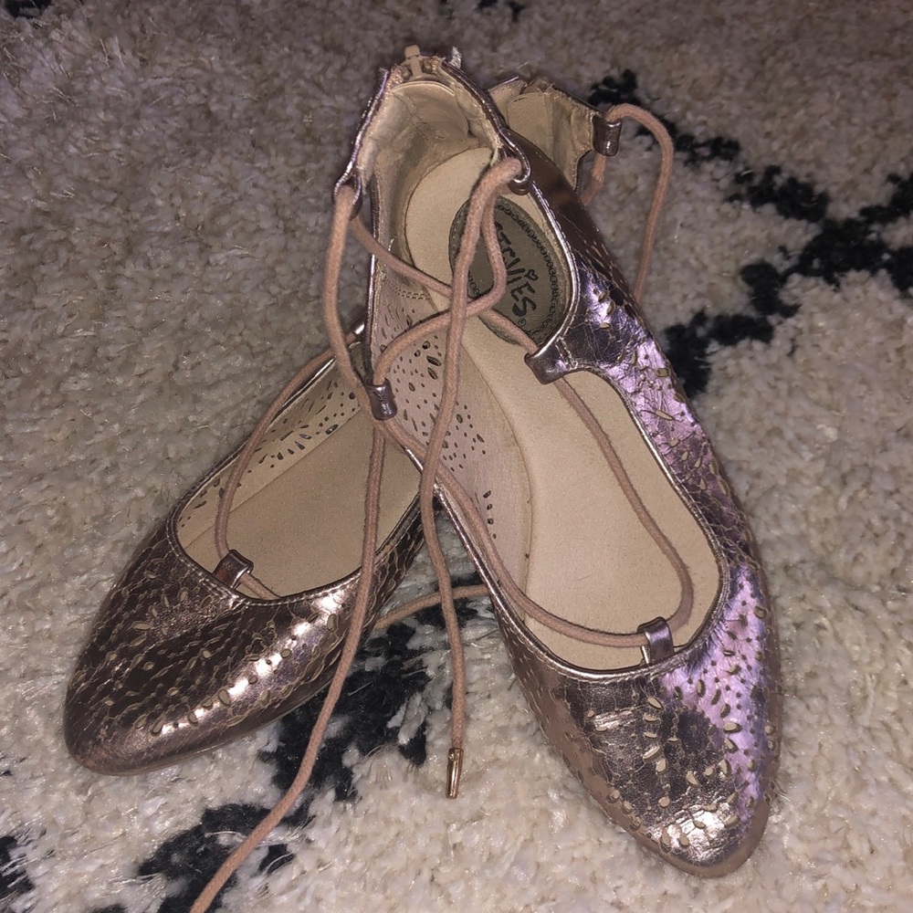 Size 4 Stevies Rose gold